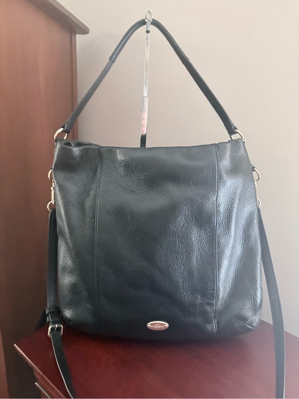 Coach Madison Isabelle Black
Pebbled Leather Vintage Hobo Bag - Style F34511